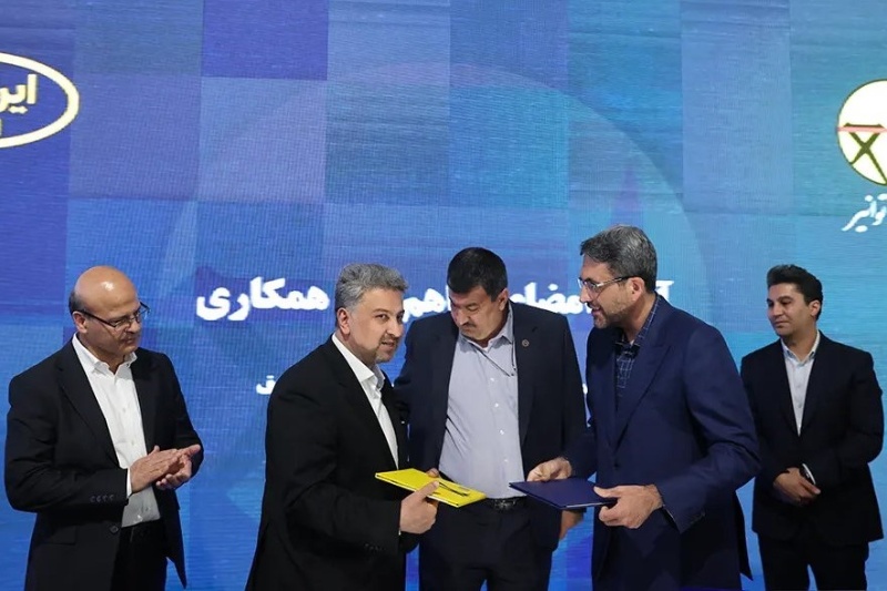 امضای تفاهم‌نامه همکاری توانیر و ایرانسل برای هوشمندسازی صنعت برق کشور