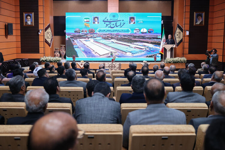 فعالان اقتصادی خراسان جنوبی: رئیس جمهور، زیرساخت‌ها را تقویت و نابرابری‌ها را برطرف کند